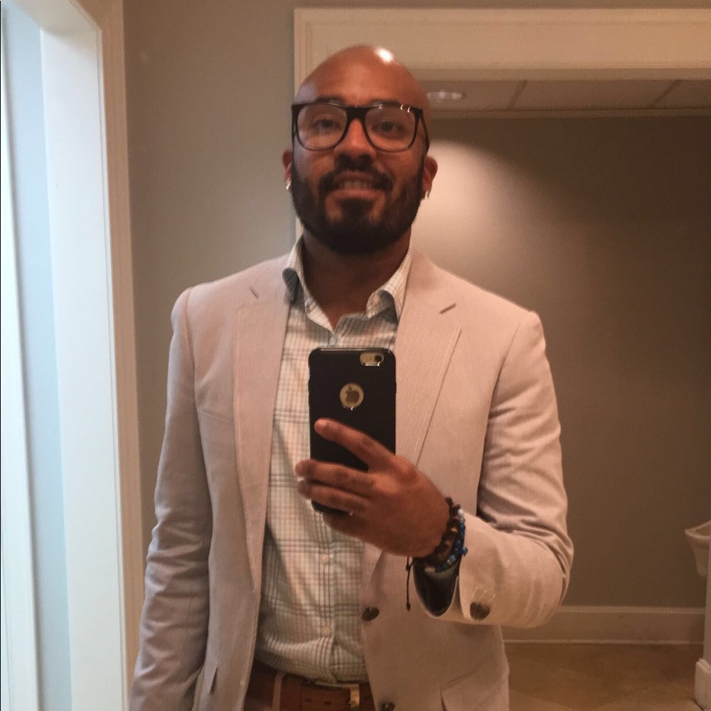 Meet your Posher, Juan